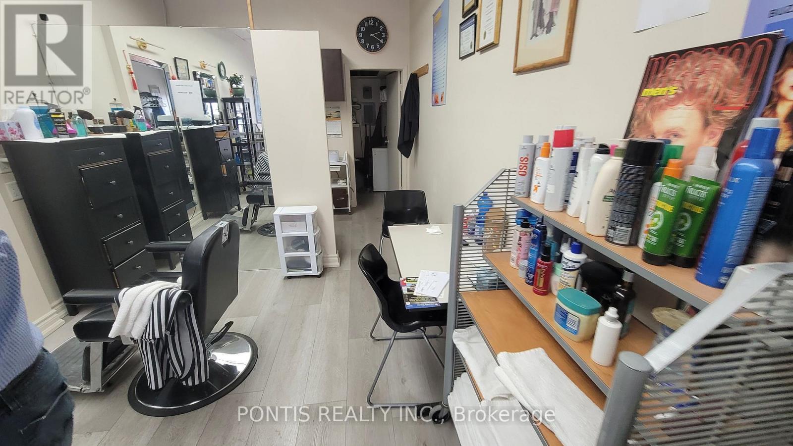 2531 Pharmacy Avenue, Toronto, Ontario  M1W 2K2 - Photo 7 - E12995202