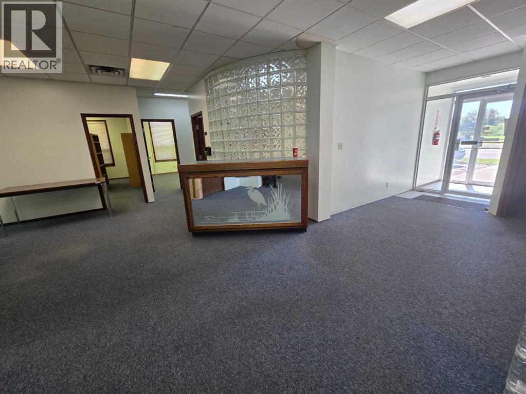 4628 62 Street, Red Deer, Alberta  T4N 6T3 - Photo 3 - A2270015