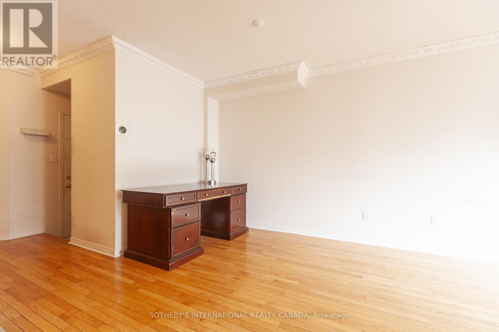 75 Rockgarden Trail, Brampton, Ontario  L6R 3M9 - Photo 9 - W12965064