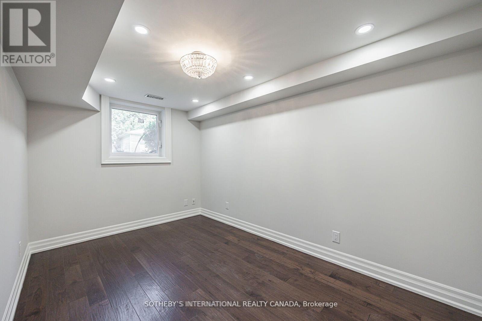 Bsmnt - 942 Fletcher Valley Crescent, Mississauga, Ontario  L5J 2X7 - Photo 18 - W12977982