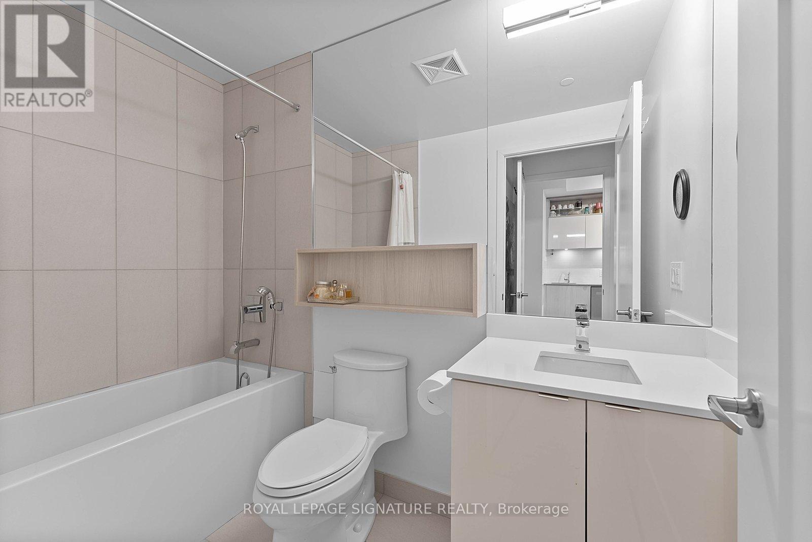 1212 - 70 Princess Street, Toronto, Ontario  M5A 0X6 - Photo 19 - C12996572