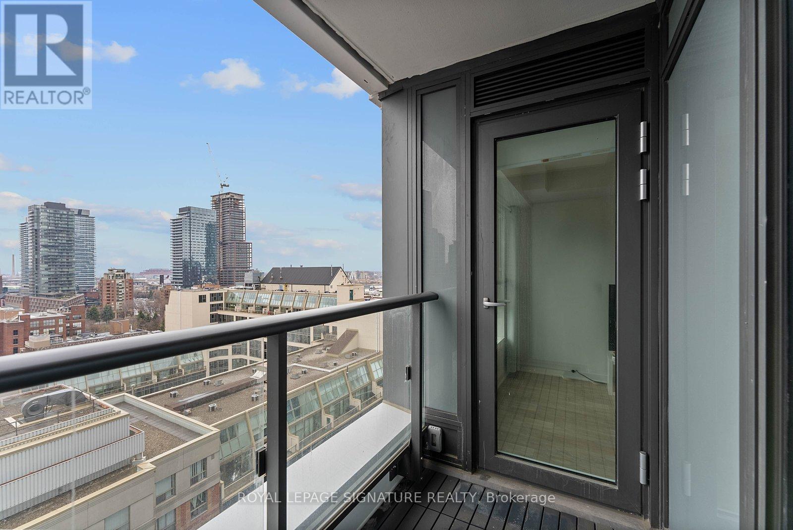 1212 - 70 Princess Street, Toronto, Ontario  M5A 0X6 - Photo 30 - C12996572