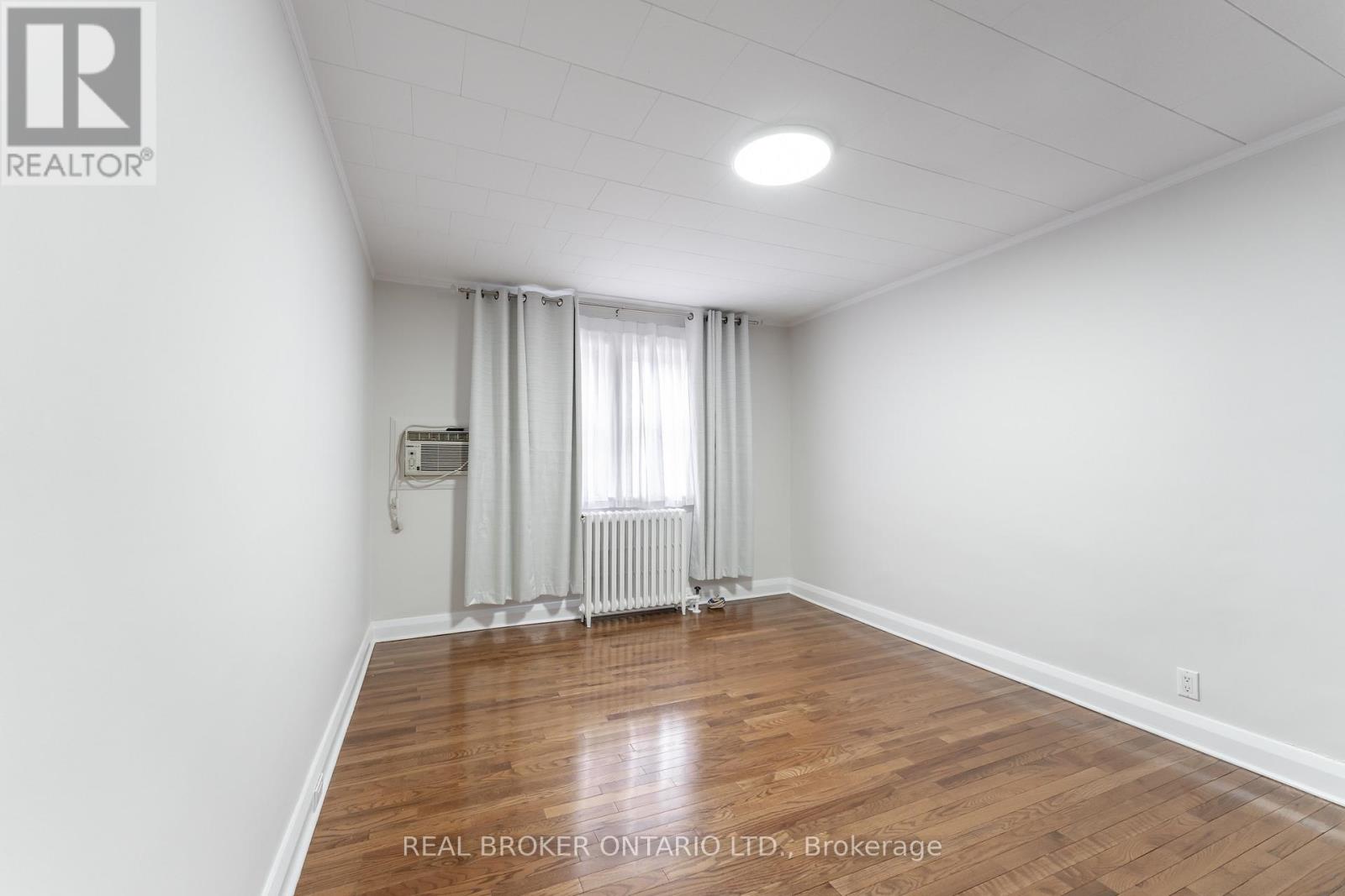 Unit 3 - 462 Oriole Parkway, Toronto, Ontario  M5P 2H8 - Photo 13 - C12996624