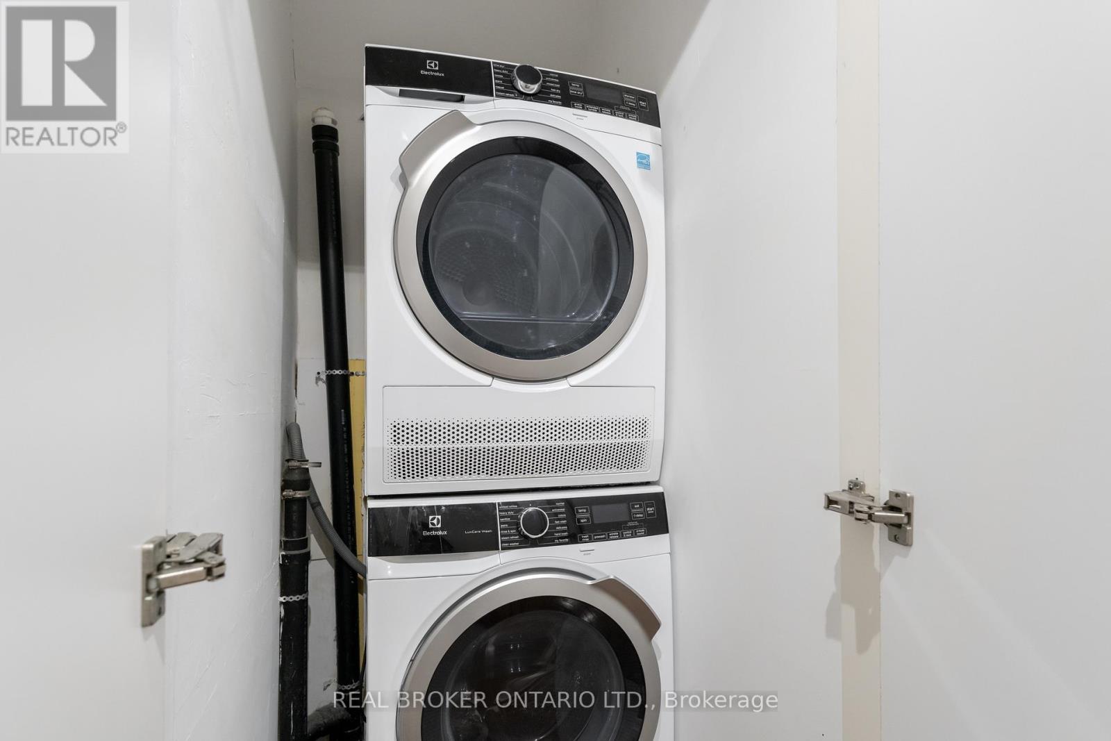 Unit 3 - 462 Oriole Parkway, Toronto, Ontario  M5P 2H8 - Photo 16 - C12996624