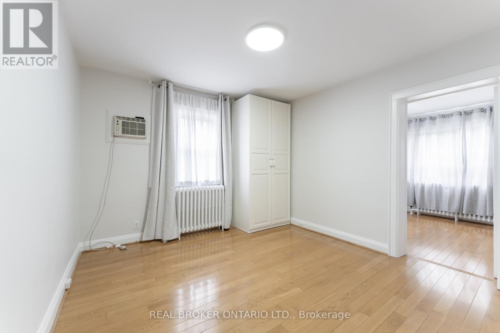 Unit 3 - 462 Oriole Parkway, Toronto, Ontario  M5P 2H8 - Photo 17 - C12996624