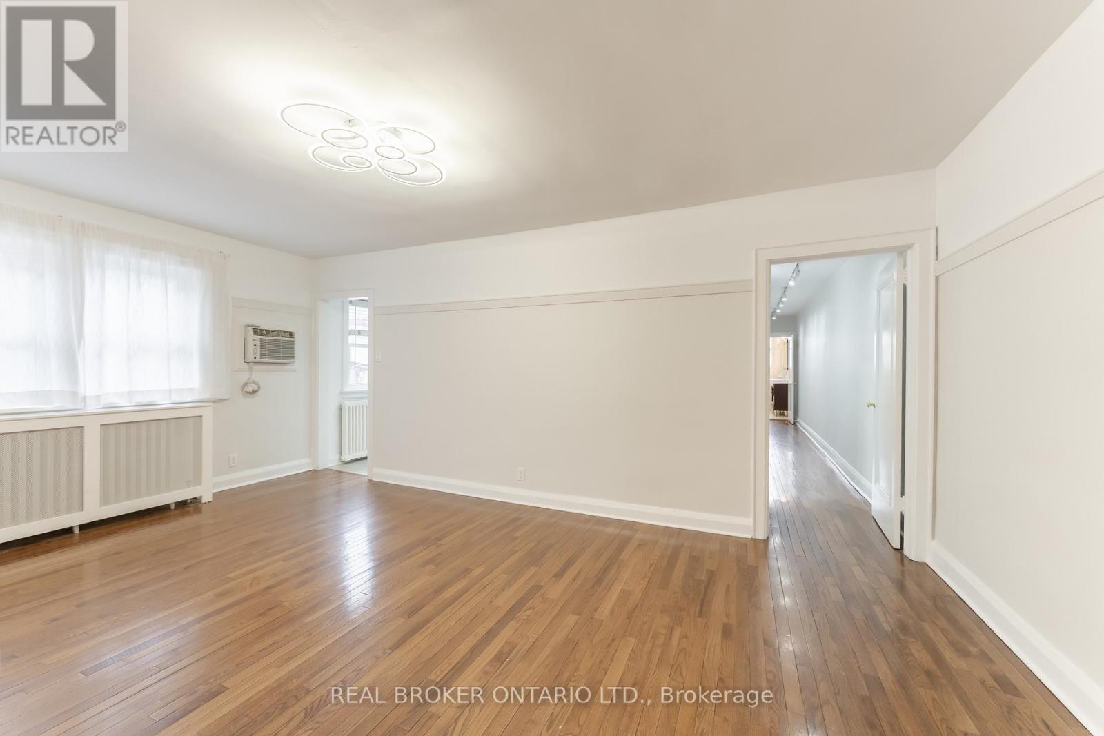 Unit 3 - 462 Oriole Parkway, Toronto, Ontario  M5P 2H8 - Photo 7 - C12996624