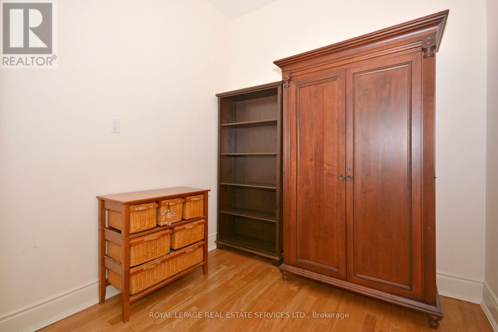 301 - 10 Bellair Street, Toronto, Ontario  M5R 3T8 - Photo 20 - C12996634