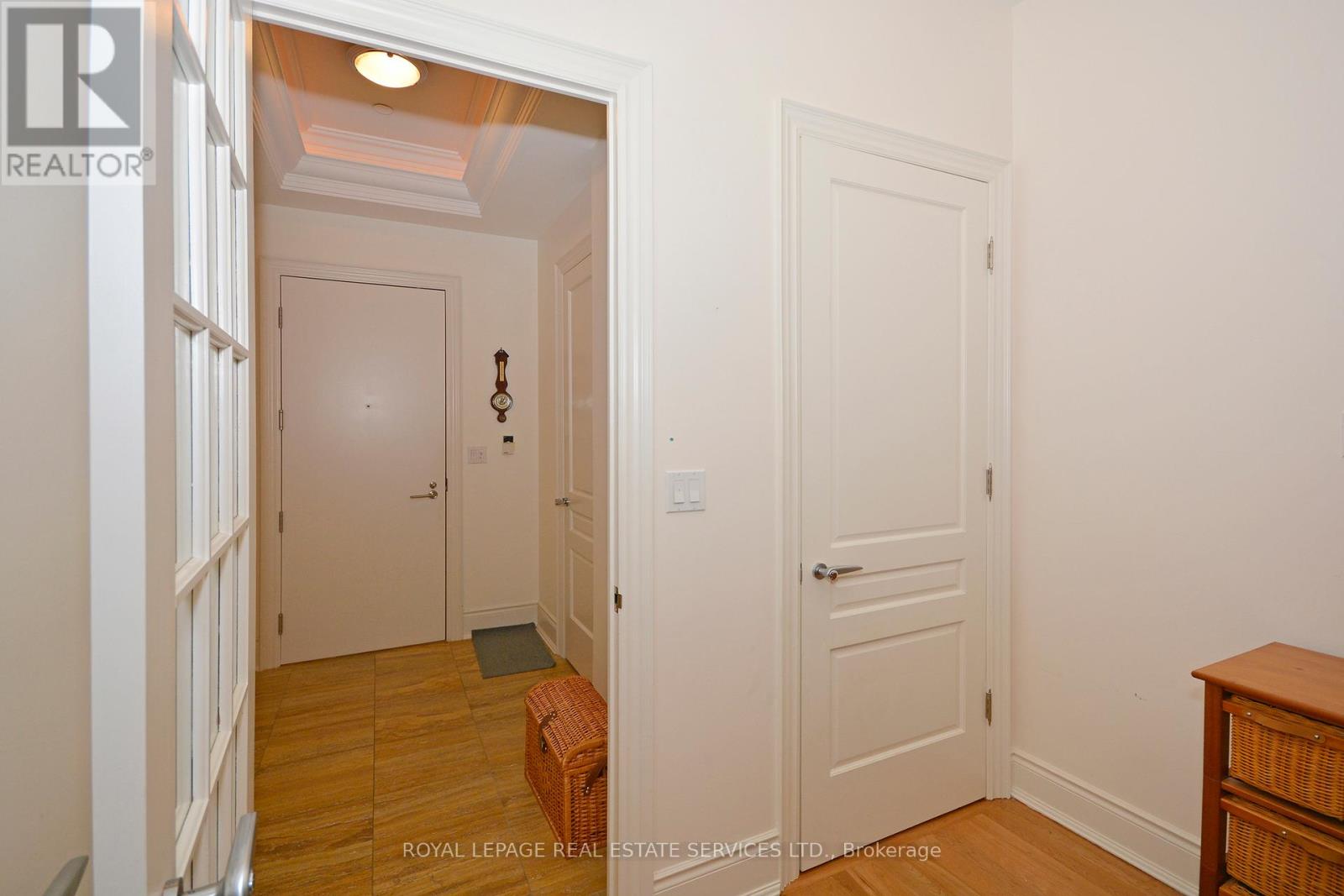 301 - 10 Bellair Street, Toronto, Ontario  M5R 3T8 - Photo 21 - C12996634