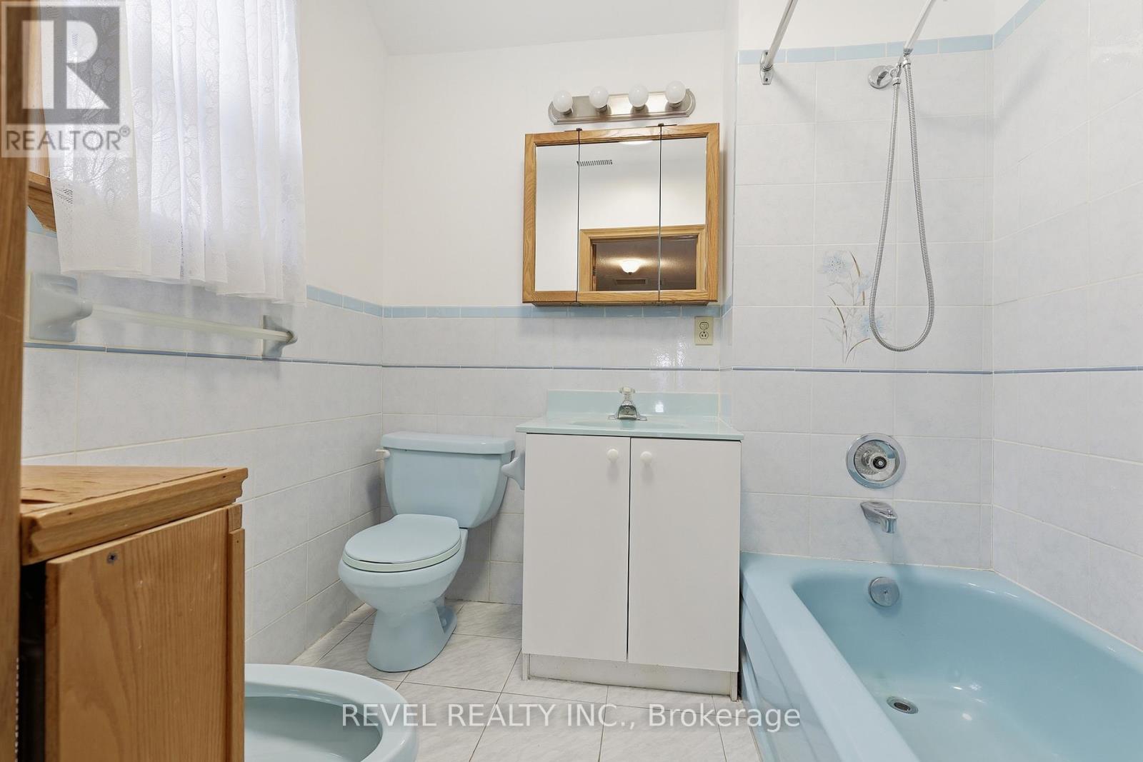 245 Lauder Avenue, Toronto, Ontario  M6E 3H5 - Photo 26 - C12996706