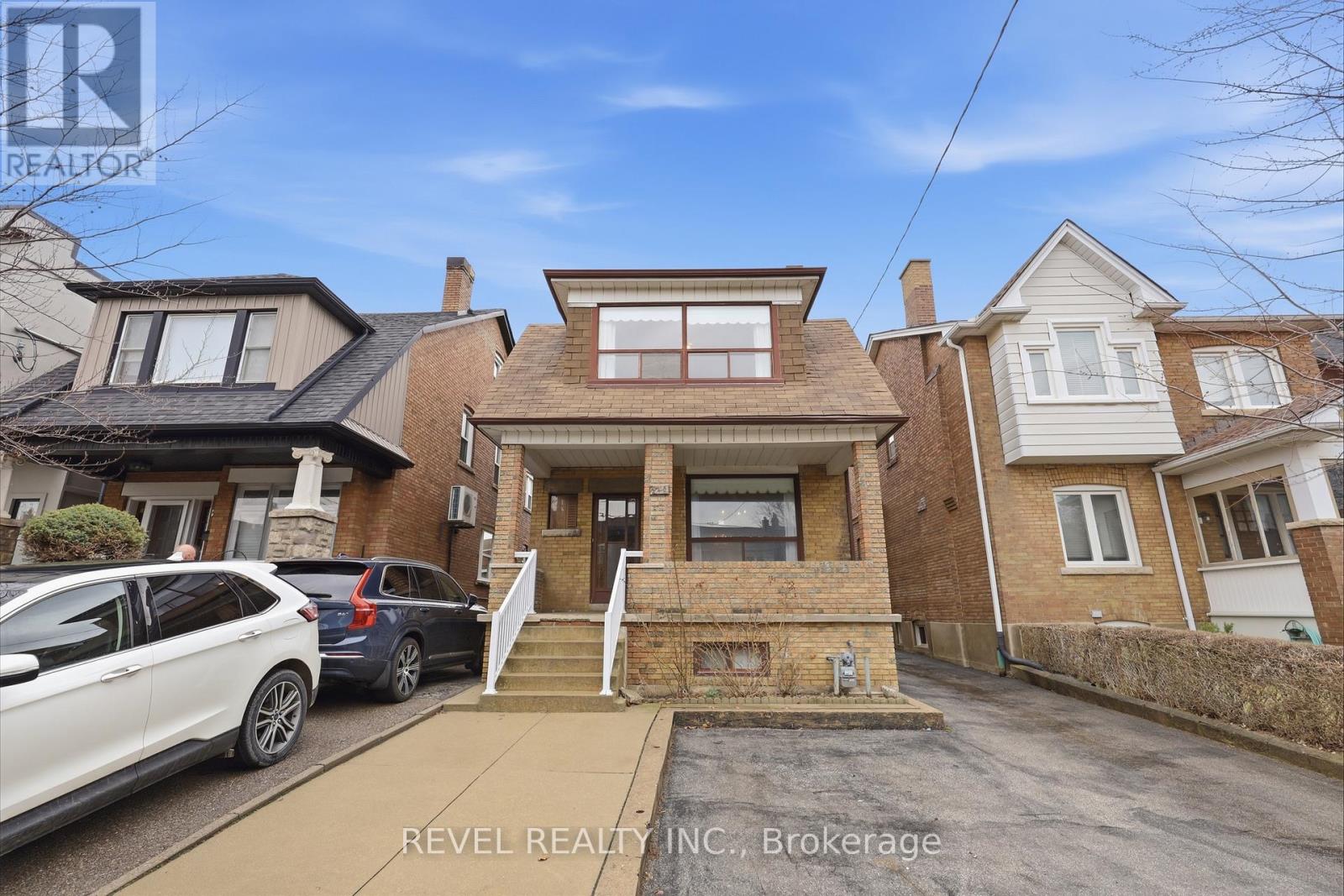 245 Lauder Avenue, Toronto, Ontario  M6E 3H5 - Photo 4 - C12996706