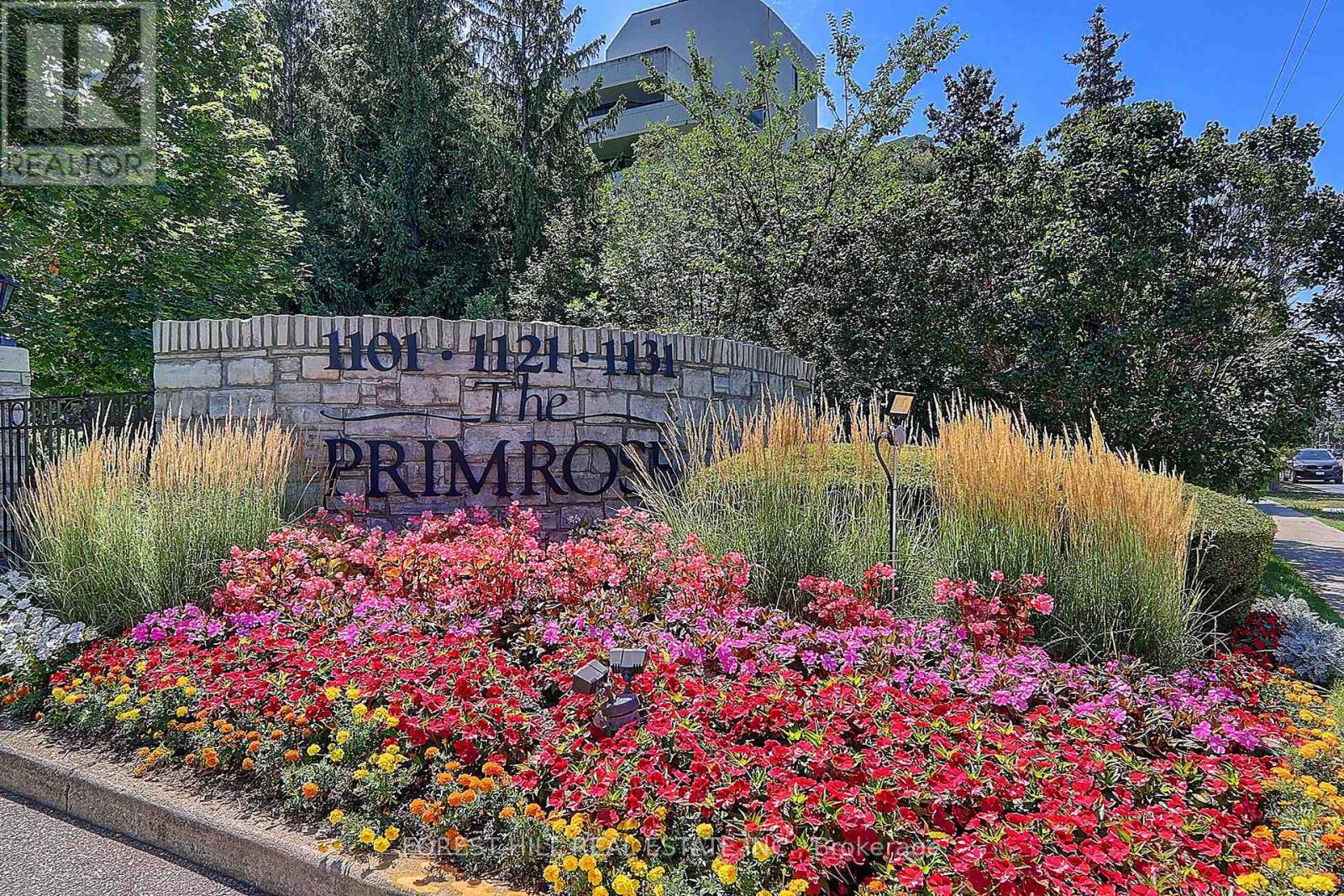 1811 - 1101 Steeles Avenue W, Toronto, Ontario  M2R 3W5 - Photo 2 - C12996730