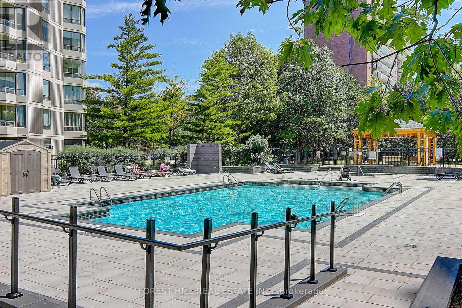 1811 - 1101 Steeles Avenue W, Toronto, Ontario  M2R 3W5 - Photo 30 - C12996730