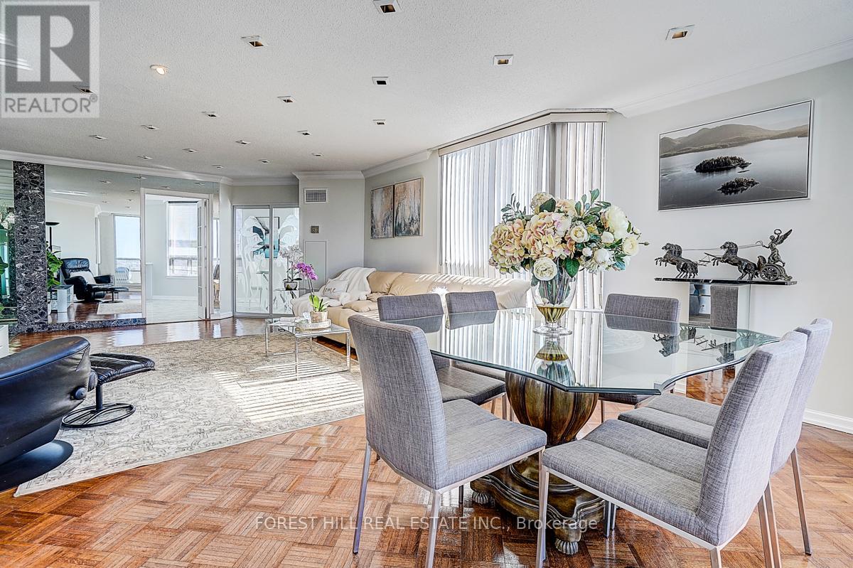 1811 - 1101 Steeles Avenue W, Toronto, Ontario  M2R 3W5 - Photo 9 - C12996730