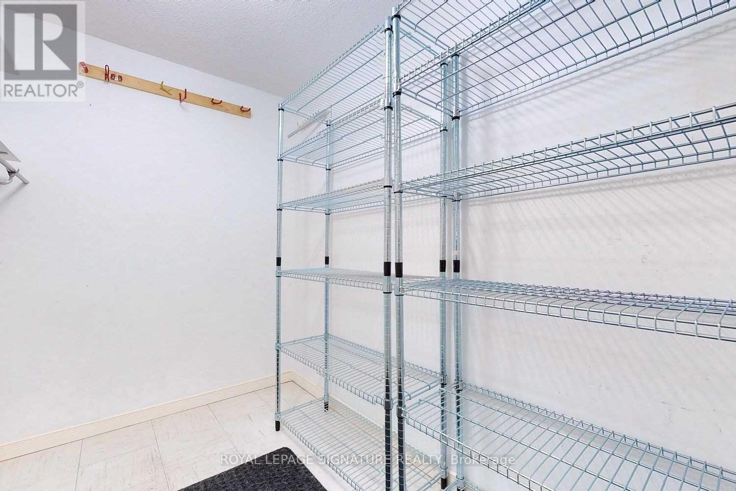 3706 - 5 Concorde Place, Toronto, Ontario  M3C 3M8 - Photo 11 - C12996796