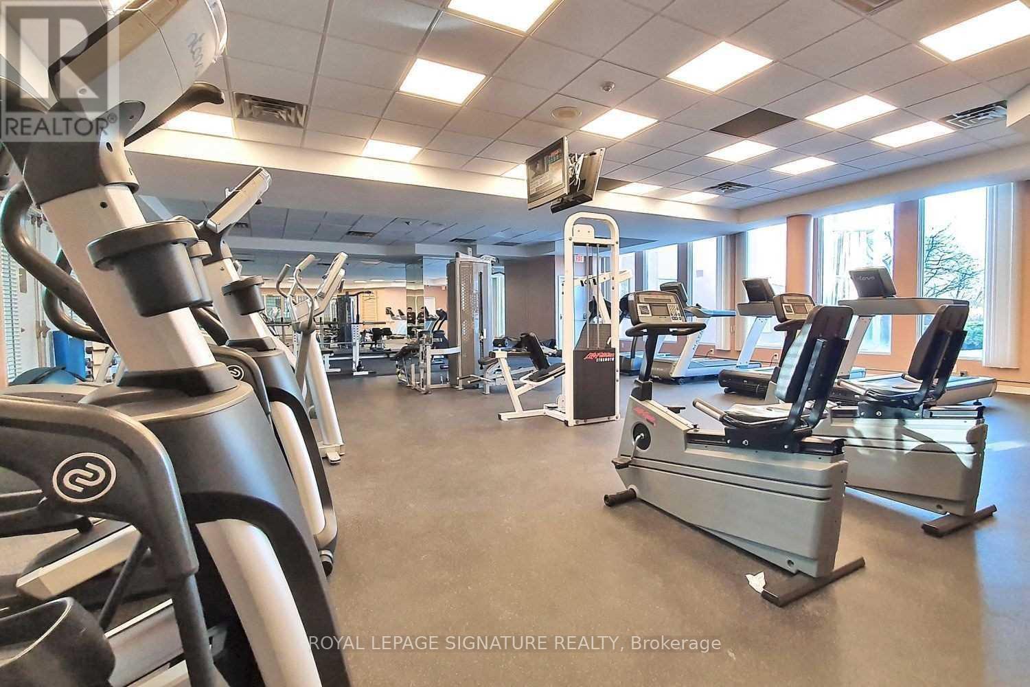 3706 - 5 Concorde Place, Toronto, Ontario  M3C 3M8 - Photo 15 - C12996796