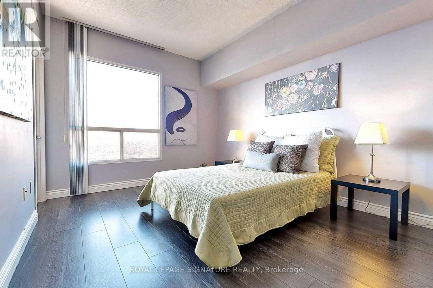 3706 - 5 Concorde Place, Toronto, Ontario  M3C 3M8 - Photo 8 - C12996796