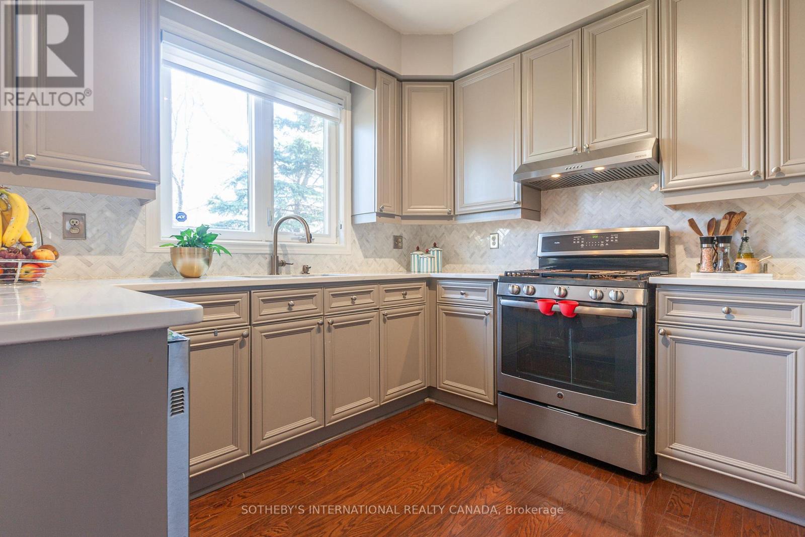 3940 Rolling Valley Drive, Mississauga, Ontario  L5L 5V9 - Photo 24 - W12992202