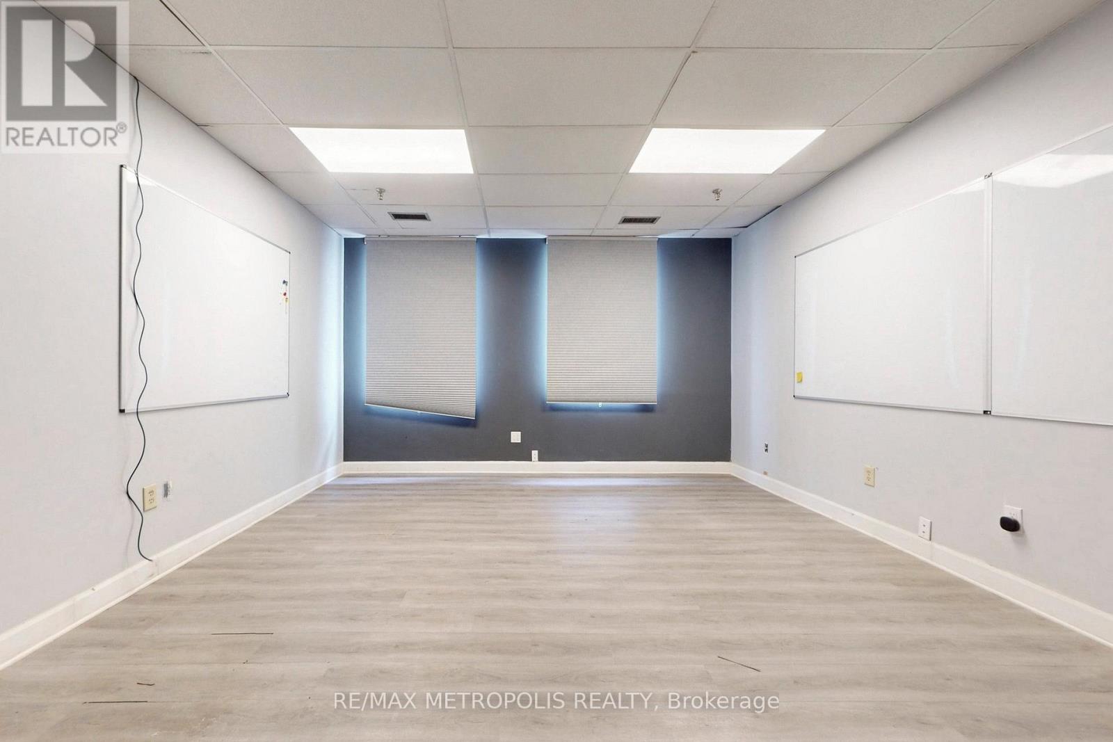 1-2 - 6141 Atlantic Drive, Mississauga, Ontario  L5T 1L9 - Photo 8 - W12992860