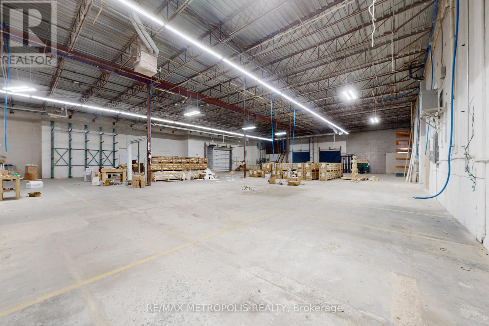 1-2 - 6141 Atlantic Drive, Mississauga, Ontario  L5T 1L9 - Photo 11 - W12992860