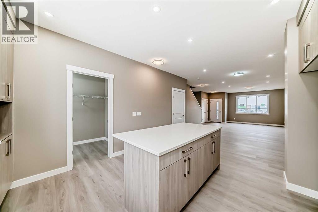 116 Belvedere Park Se, Calgary, Alberta  T2A 8A1 - Photo 4 - A2290395