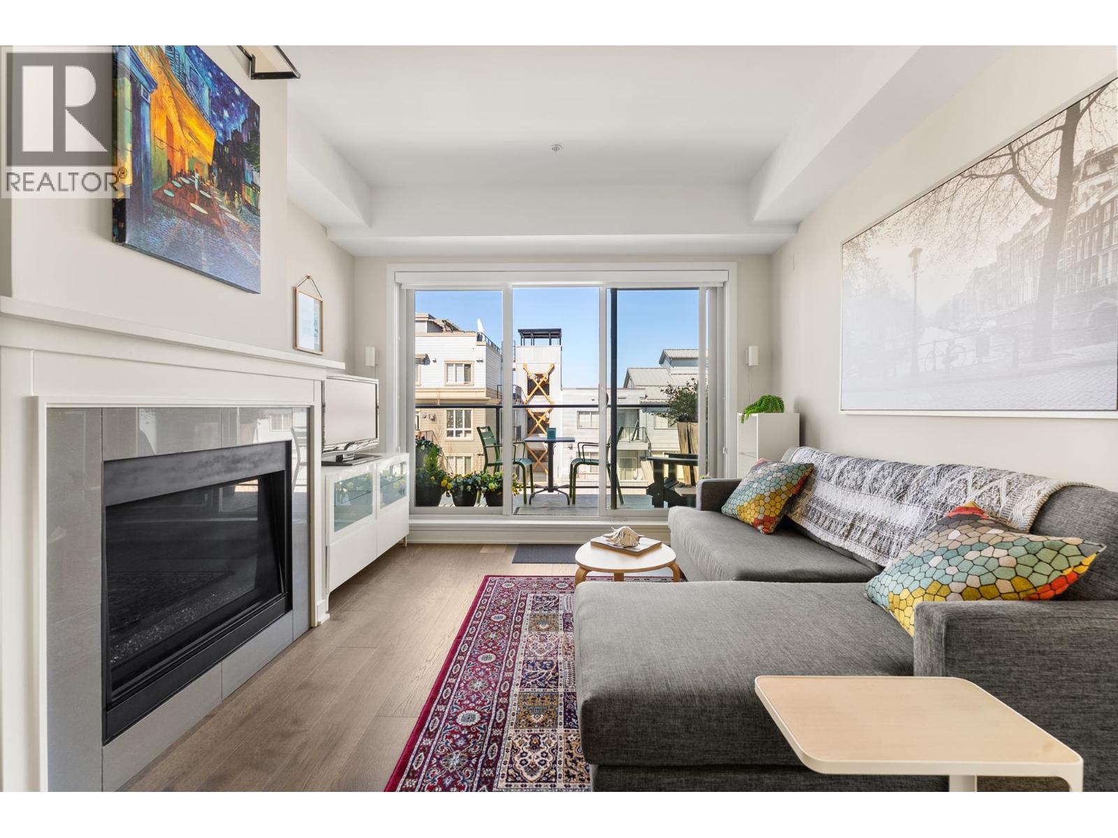 302 6168 London Road, Richmond, British Columbia  V7E 4J2 - Photo 1 - R3109722