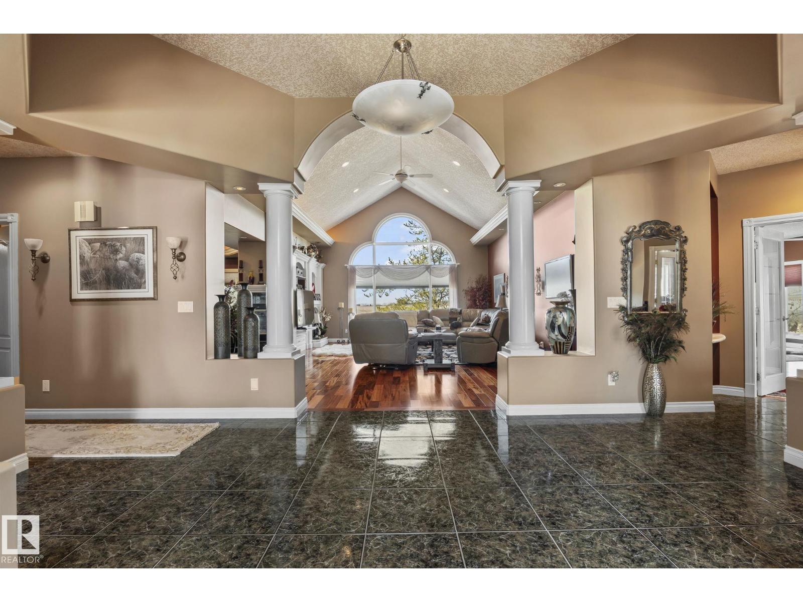 9610 167 St Sw, Edmonton, Alberta  T6Y 0C7 - Photo 7 - E4482074