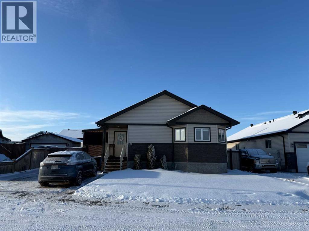 125 Beardsley Crescent, Fort Mcmurray, Alberta  T9H 2T5 - Photo 1 - A2285613
