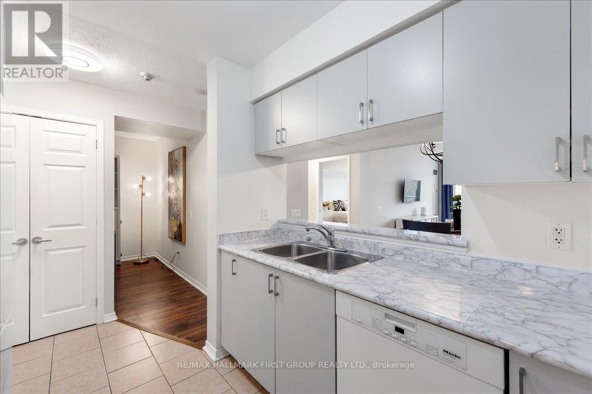 320 - 1200 The Esplanade N Road, Pickering, Ontario  L1V 6V3 - Photo 5 - E12996550