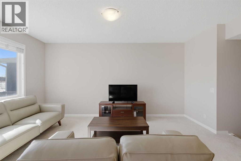 1456 Livingston Way Ne, Calgary, Alberta  T3P 0Z4 - Photo 9 - A2301151