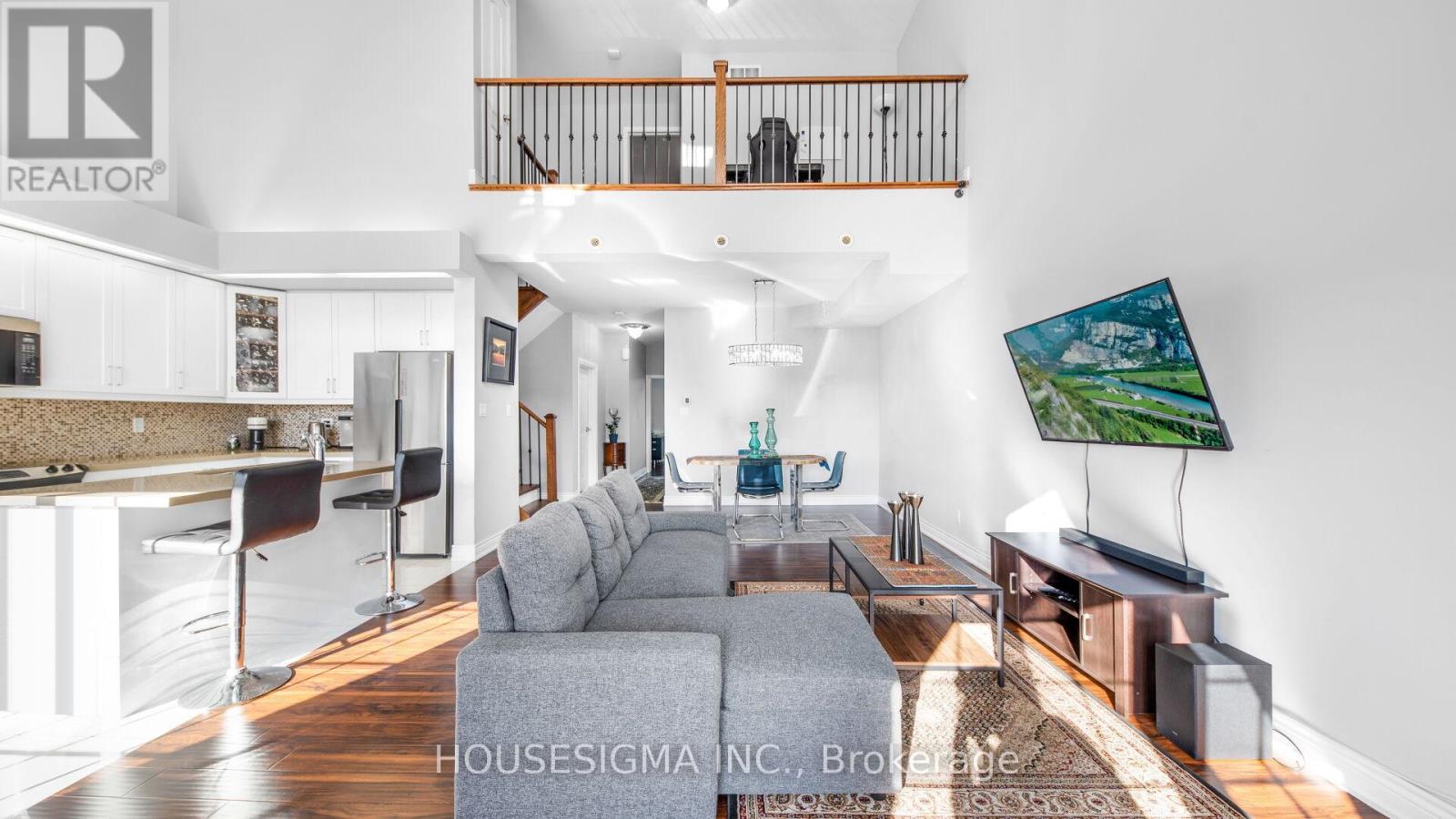 18 Lovegrove Lane, Ajax, Ontario  L1S 0E7 - Photo 2 - E12996646