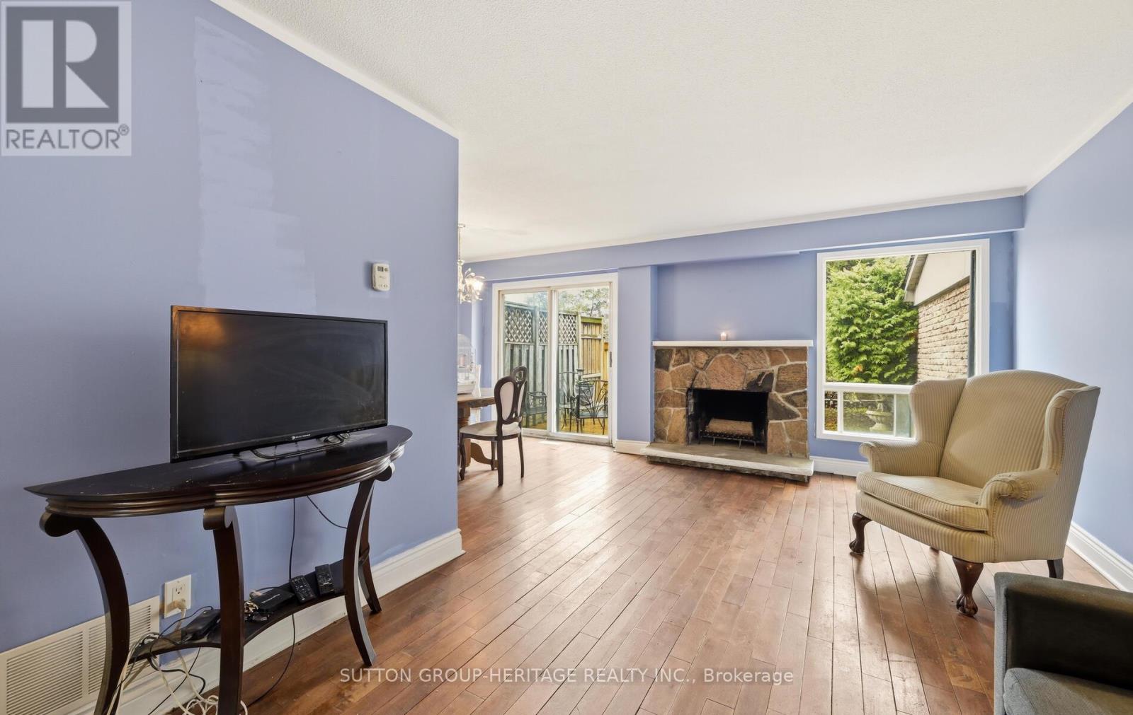 1778 Bronte Square, Pickering, Ontario L1V 3B9 - Photo 5 - E12996662