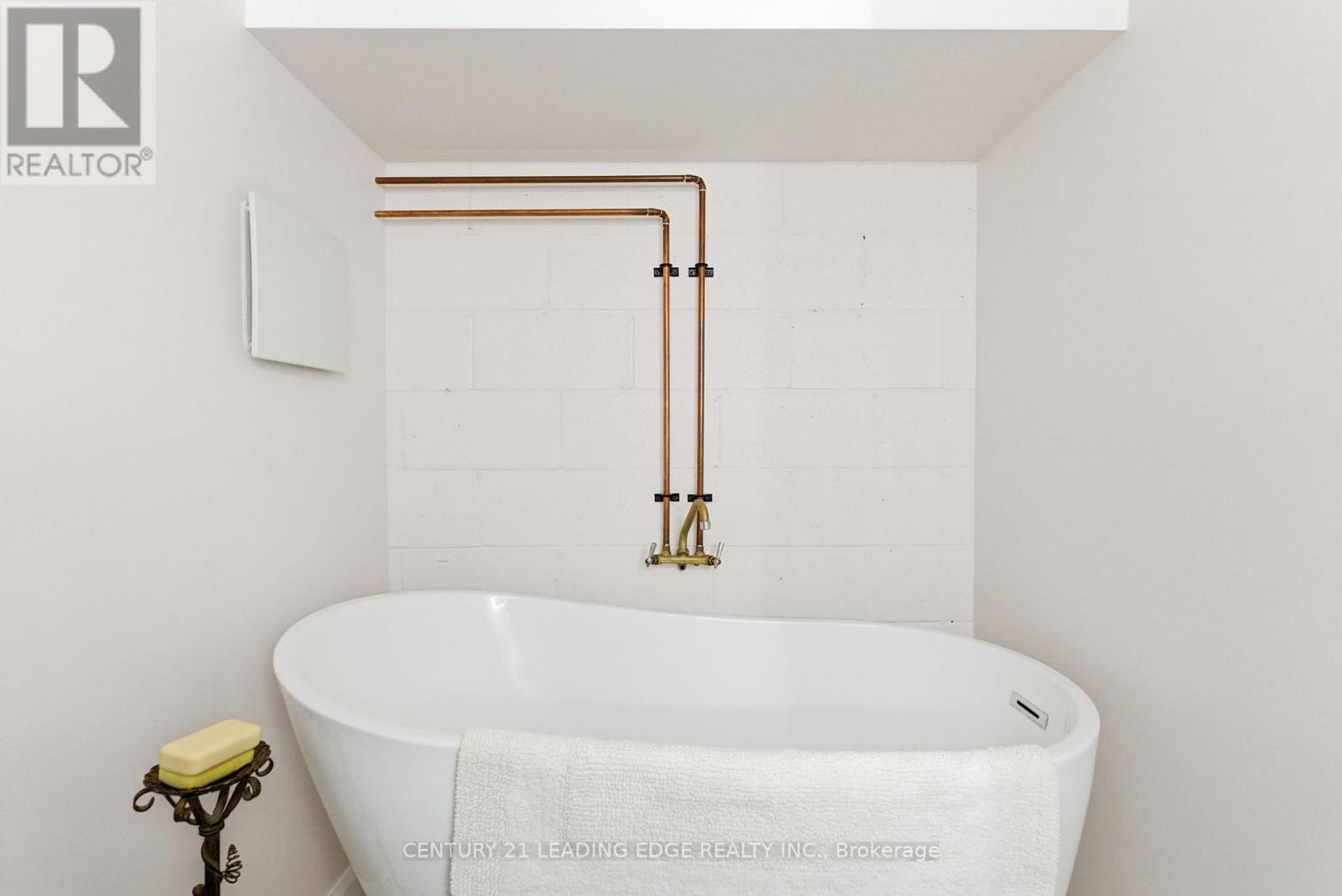 581 Arnhem Drive, Oshawa, Ontario  L1G 2J7 - Photo 33 - E12996744