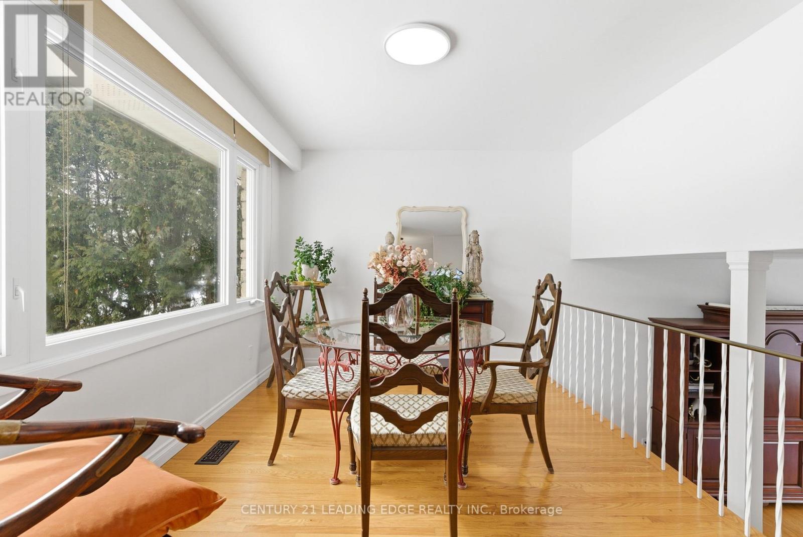 581 Arnhem Drive, Oshawa, Ontario  L1G 2J7 - Photo 9 - E12996744