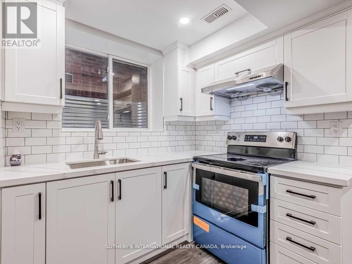 Bsmt - 36 Quinton Ridge, Brampton, Ontario  L6Y 6J4 - Photo 4 - W12868396