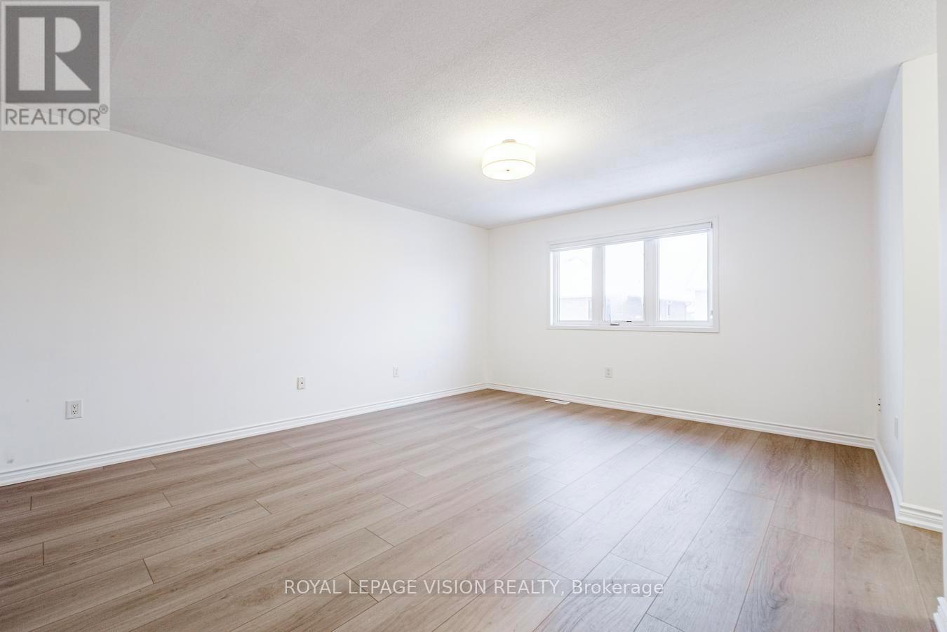 124 Alfred Paterson Drive, Markham, Ontario  L6E 1L5 - Photo 22 - N12996504