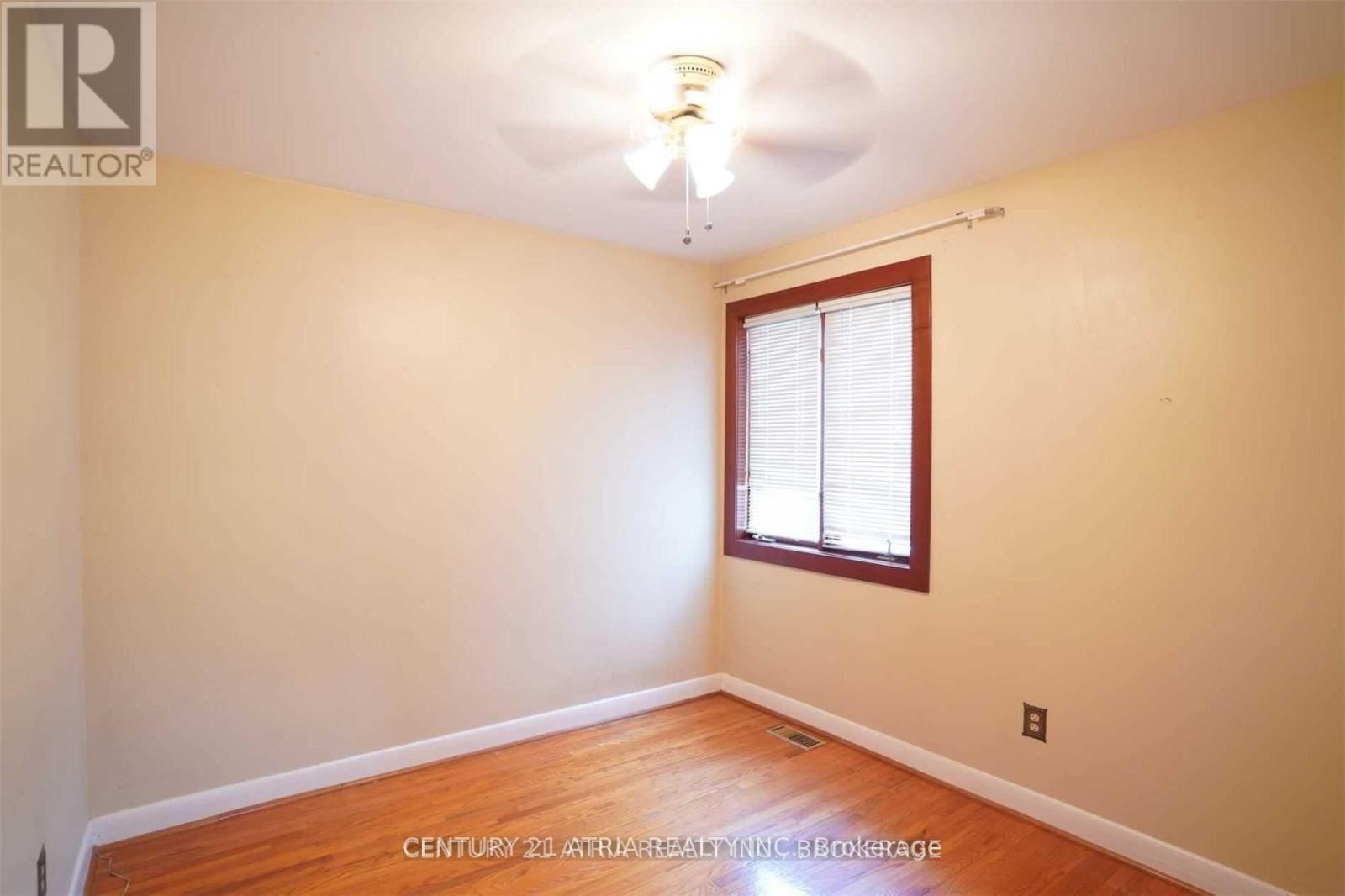 438 Lynett Crescent, Richmond Hill, Ontario  L4C 2V7 - Photo 14 - N12996568