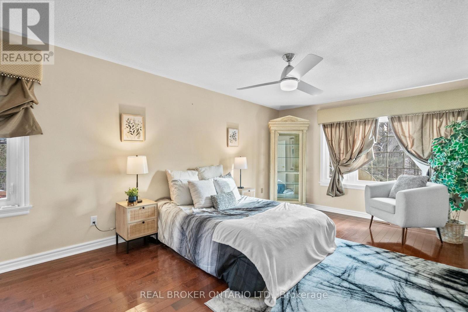 36 Ellingwood Court, Markham, Ontario  L3R 8A7 - Photo 19 - N12996650