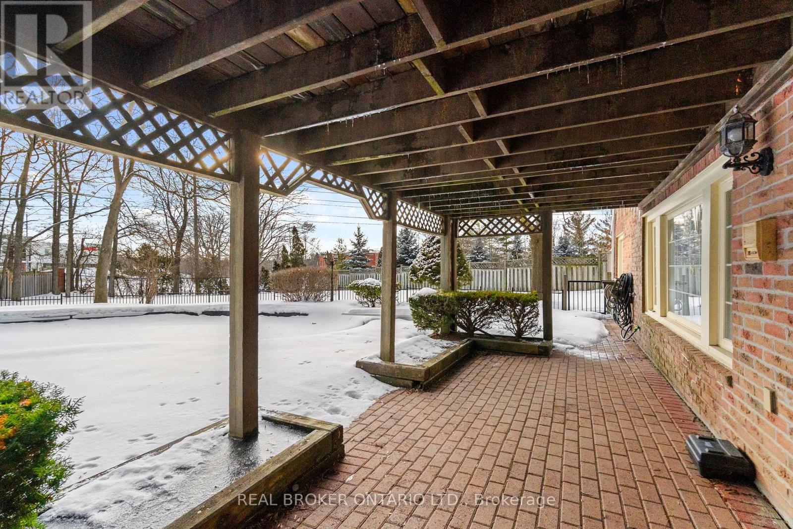 36 Ellingwood Court, Markham, Ontario  L3R 8A7 - Photo 45 - N12996650