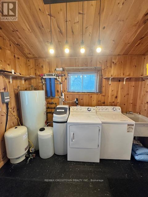 1056 Elm Road, Innisfil, Ontario  L9S 2E9 - Photo 11 - N12996688