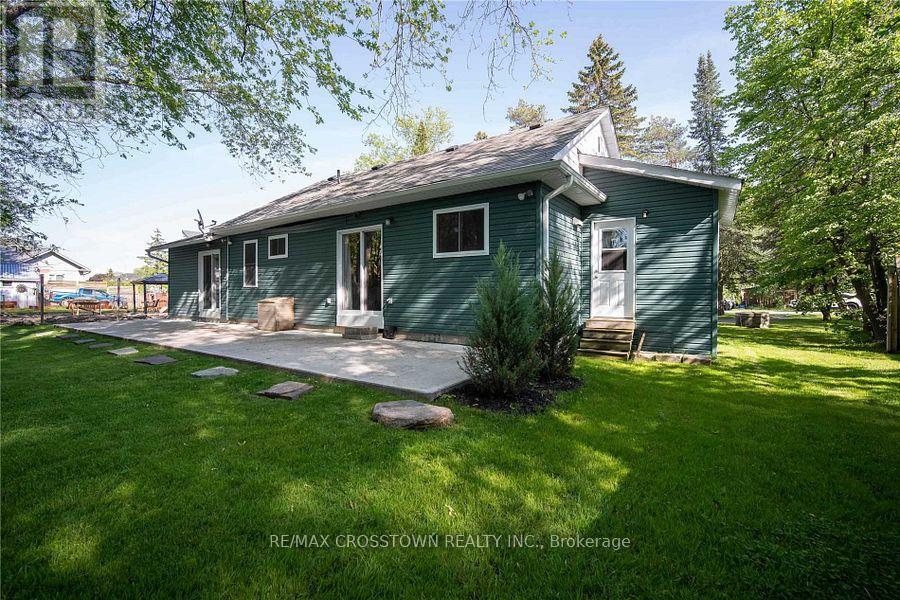 1056 Elm Road, Innisfil, Ontario  L9S 2E9 - Photo 14 - N12996688