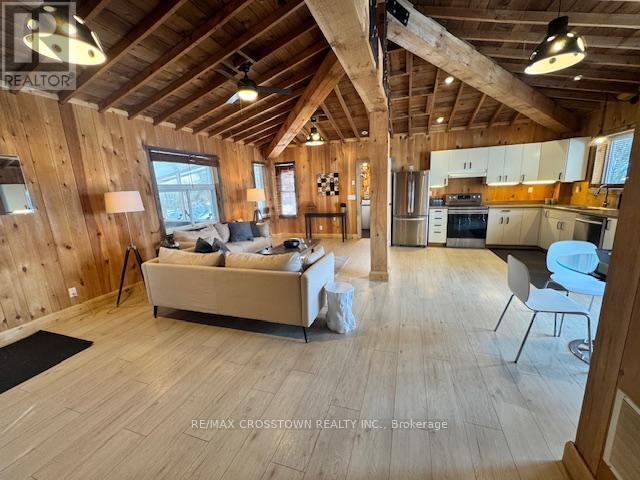 1056 Elm Road, Innisfil, Ontario  L9S 2E9 - Photo 5 - N12996688