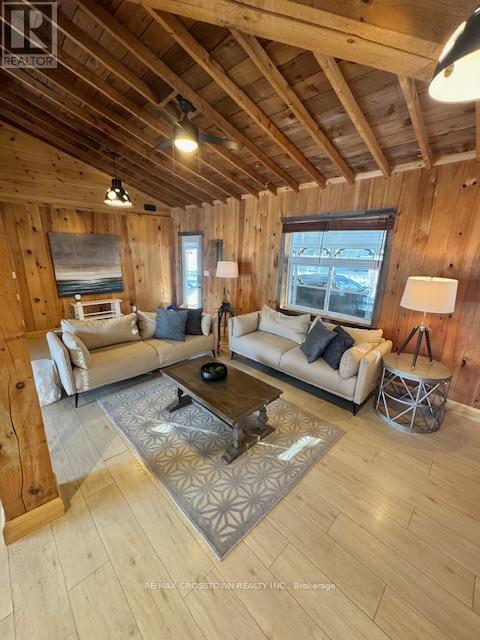 1056 Elm Road, Innisfil, Ontario  L9S 2E9 - Photo 9 - N12996688