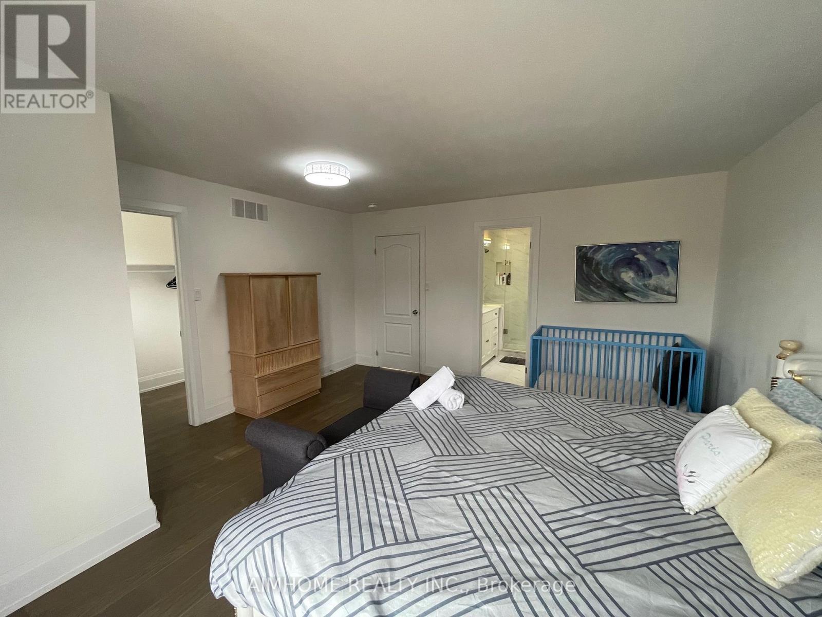 Main - 166 Fincham Avenue, Markham, Ontario  L3P 4B3 - Photo 10 - N12996752