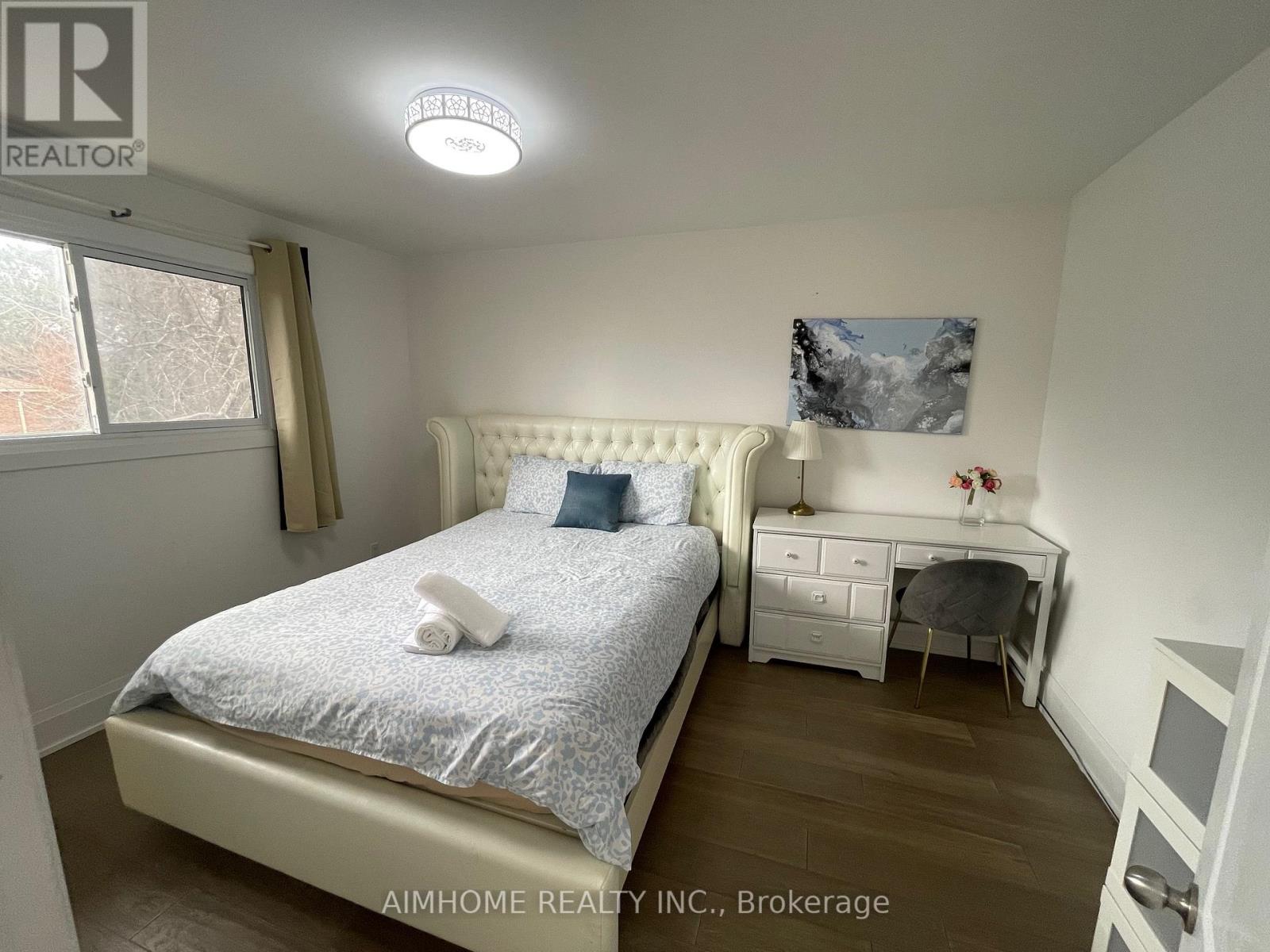 Main - 166 Fincham Avenue, Markham, Ontario  L3P 4B3 - Photo 15 - N12996752