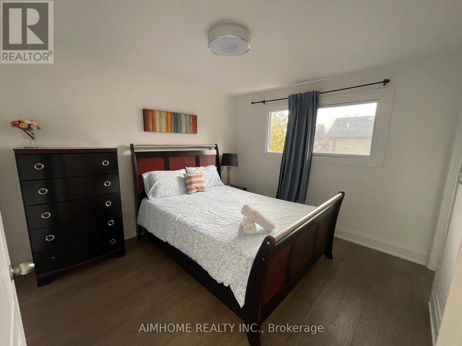 Main - 166 Fincham Avenue, Markham, Ontario  L3P 4B3 - Photo 17 - N12996752