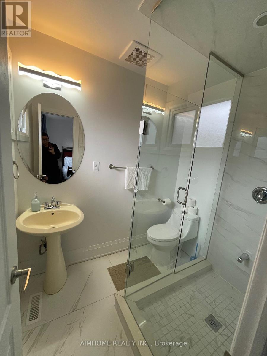 Main - 166 Fincham Avenue, Markham, Ontario  L3P 4B3 - Photo 18 - N12996752