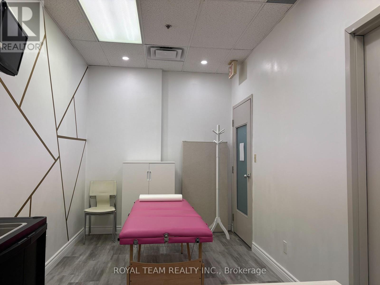 329 - 505 Highway 7 Road E, Markham, Ontario  L3T 7T1 - Photo 10 - N12996754