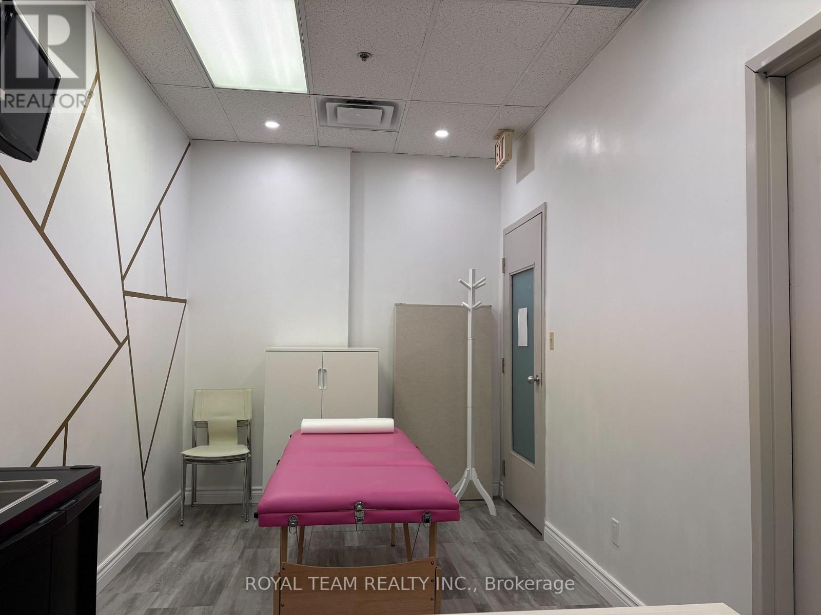 329 - 505 Highway 7 Road E, Markham, Ontario  L3T 7T1 - Photo 11 - N12996754