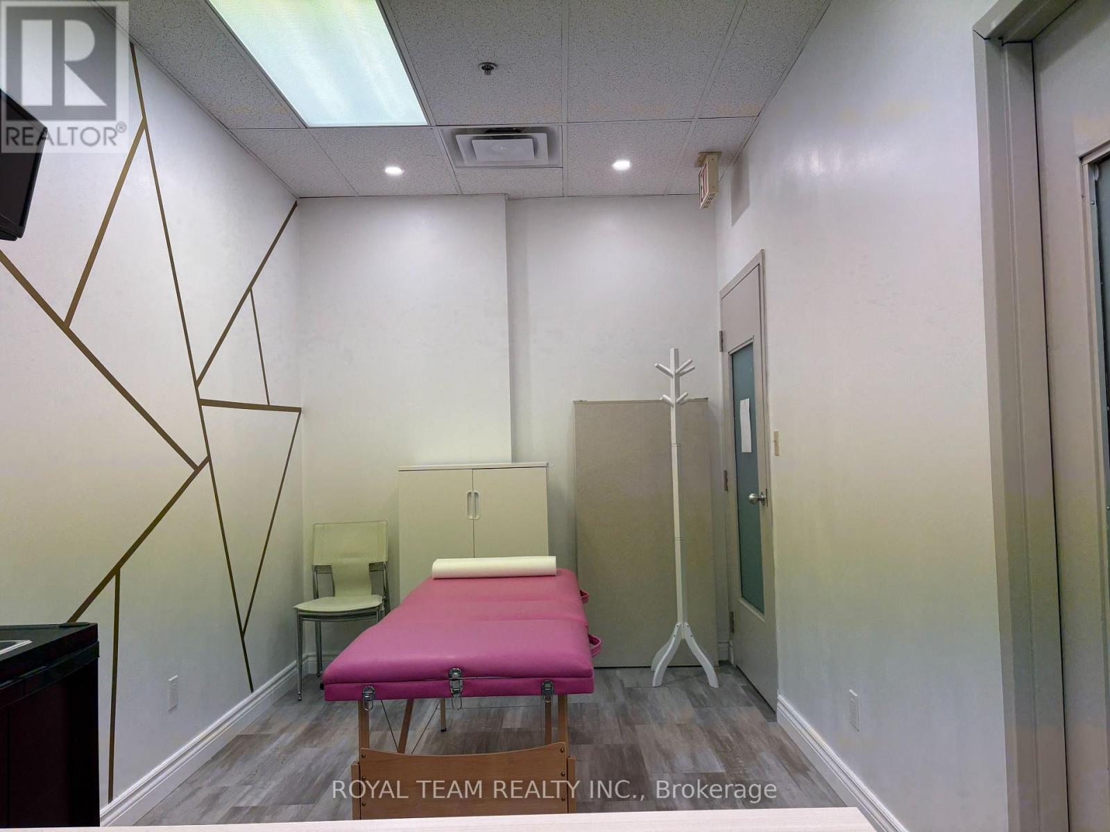 329 - 505 Highway 7 Road E, Markham, Ontario  L3T 7T1 - Photo 12 - N12996754