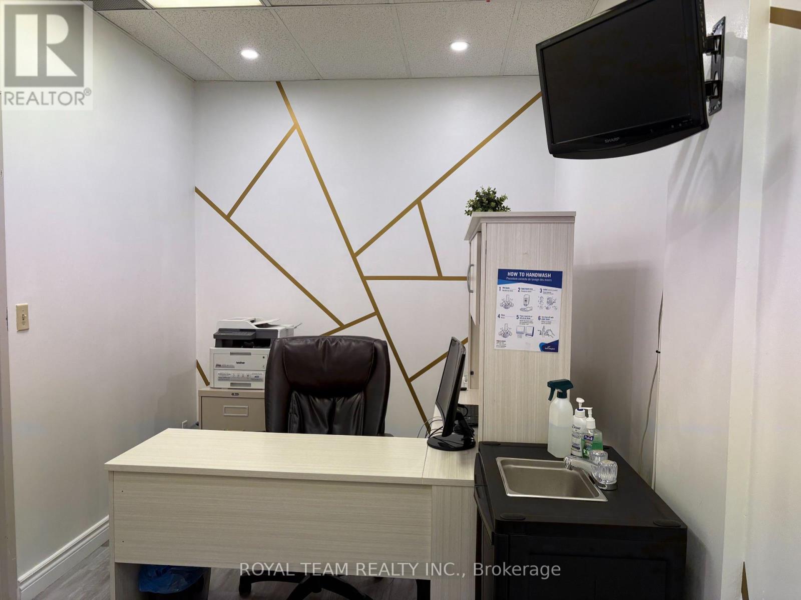 329 - 505 Highway 7 Road E, Markham, Ontario  L3T 7T1 - Photo 8 - N12996754